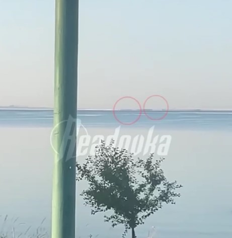В ходе атаки по Крымскому мосту на нем образовались провалы