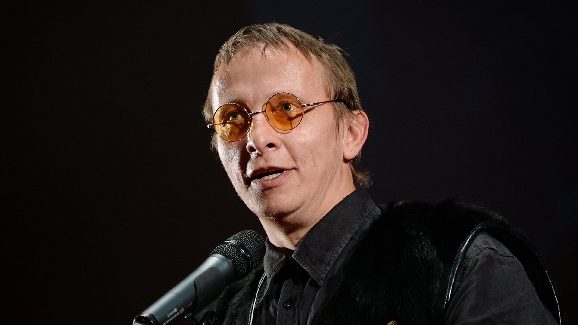 Охлобыстин рассказал о совместных запоях с женой 