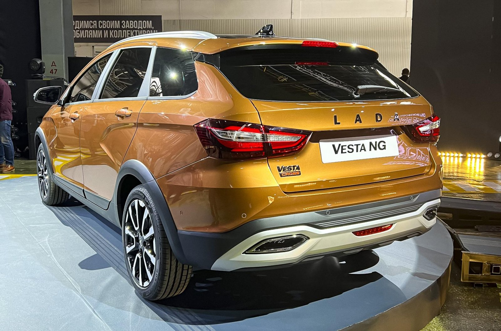Завысившие цену на Lada дилеры попали под санкции «АвтоВАЗа»
