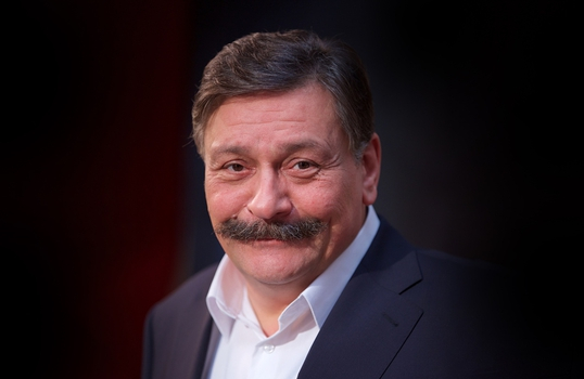 Актер Дмитрий Назаров распрощался со всеми ролями в России