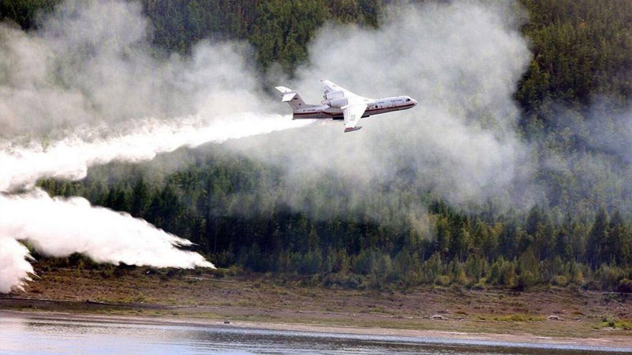 Авиация МЧС России сбросила более 1,2 тыс тонн воды на природные пожары в Турции