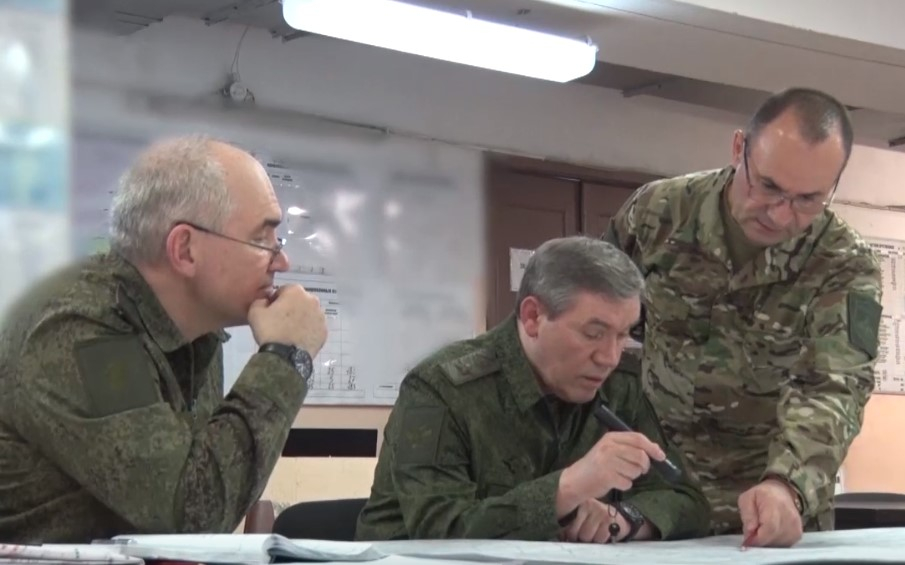 Начальник Генштаба ВС РФ Валерий Герасимов проверил группировку войск на Запорожском направлении