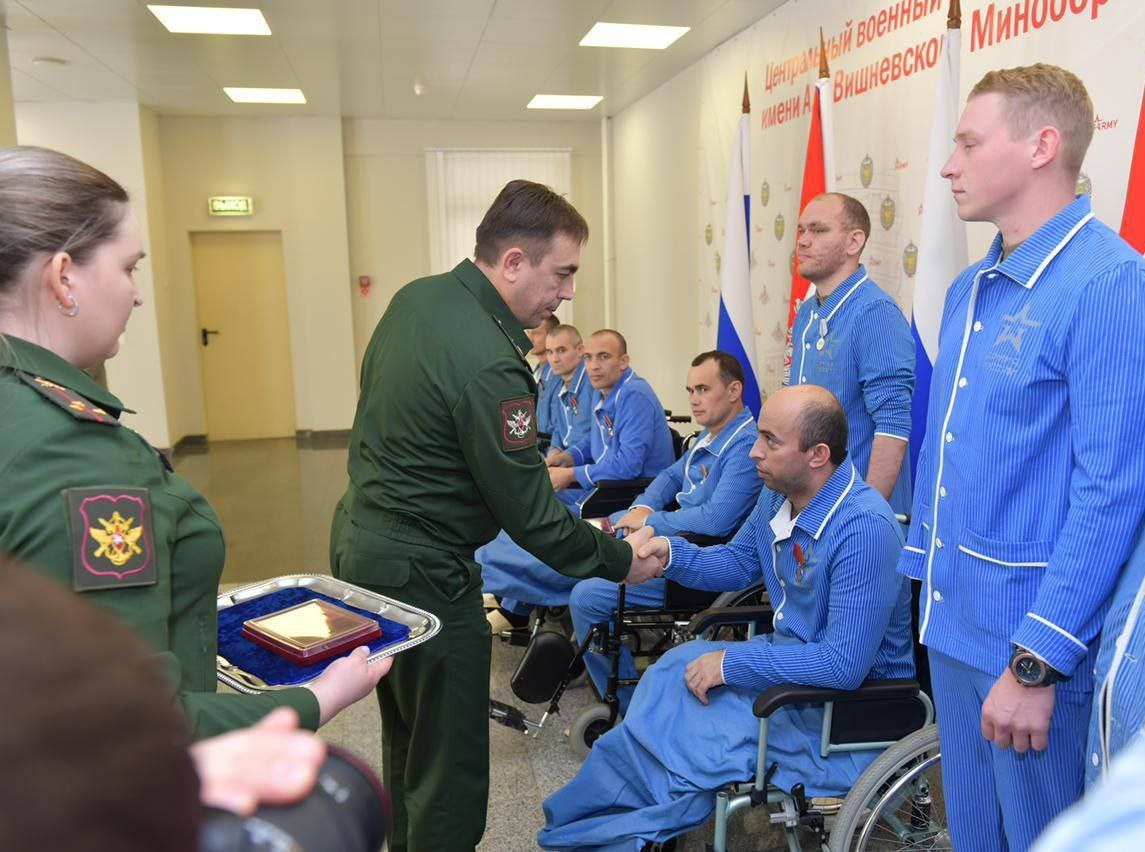 Участники специальной военной операции получили государственные награды