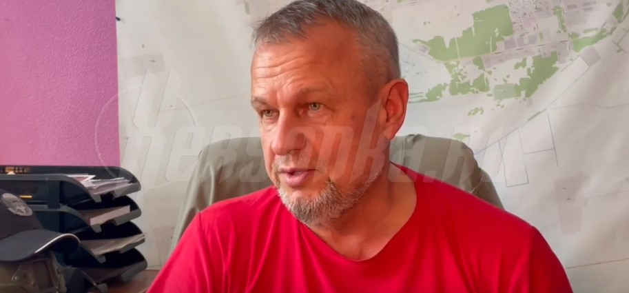 Жизнь после наводнения и ежедневные обстрелы Новой Каховки с правого берега