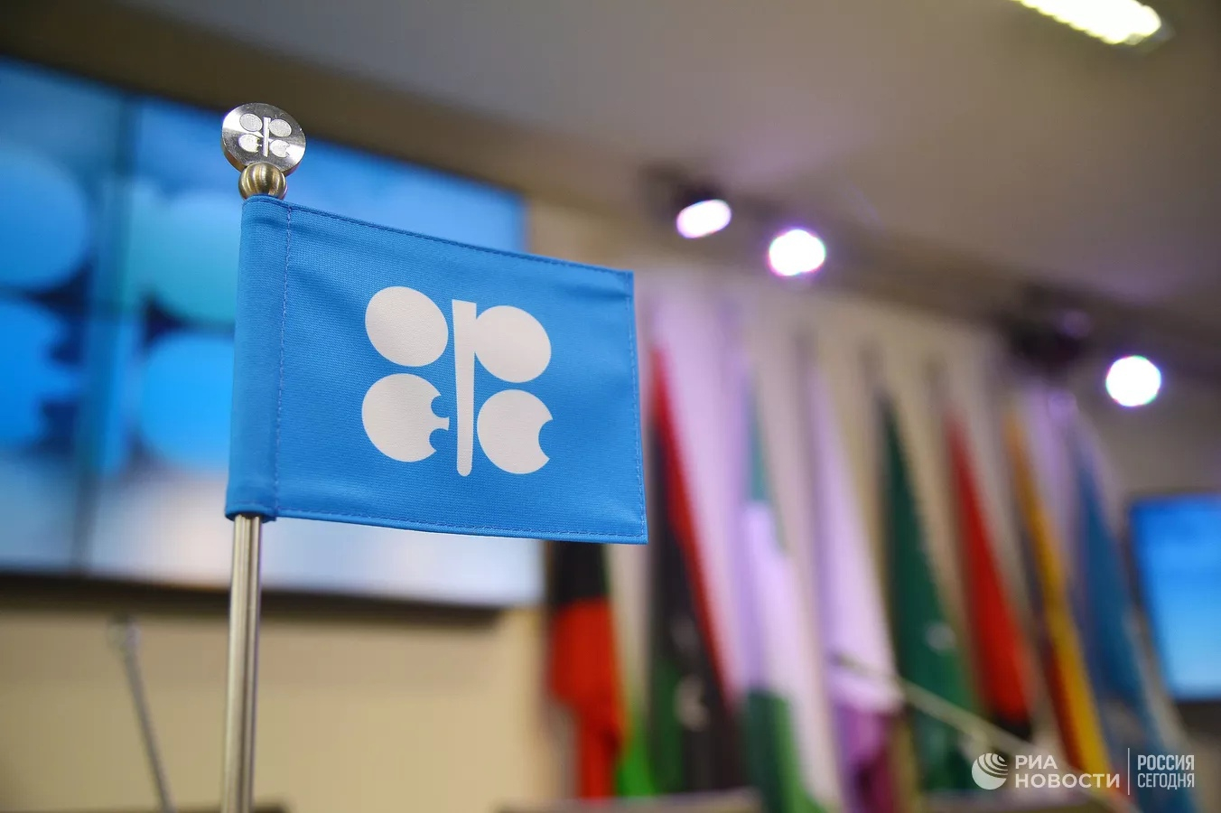 ОПЕК+ не собирается менять установленные квоты на добычу нефти