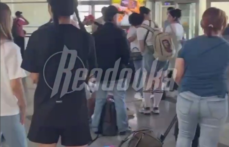 В аэропорту Внуково временно отменены все полеты