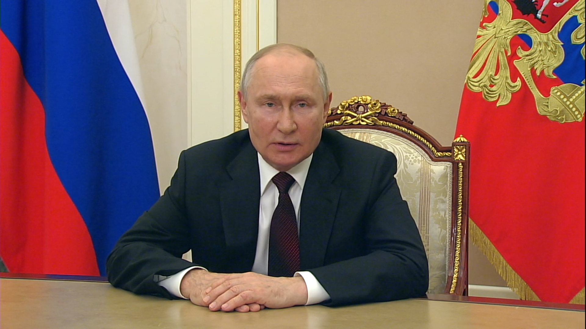 Путин присвоил почетное наименование «гвардейский» 71-ому мотострелковому полку