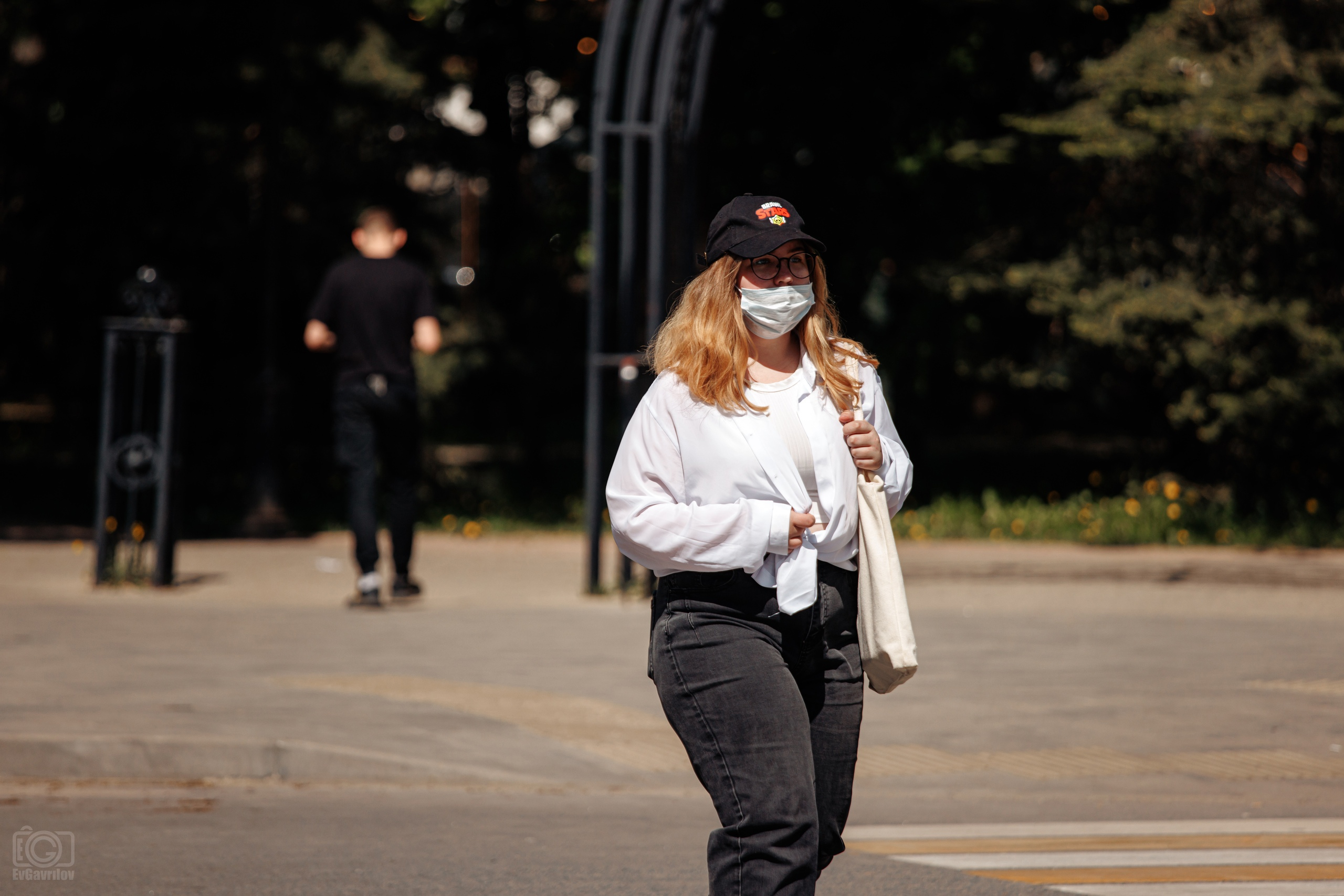 ВОЗ: в мире быстро распространяется новый вариант омикрон-штамма EG.5