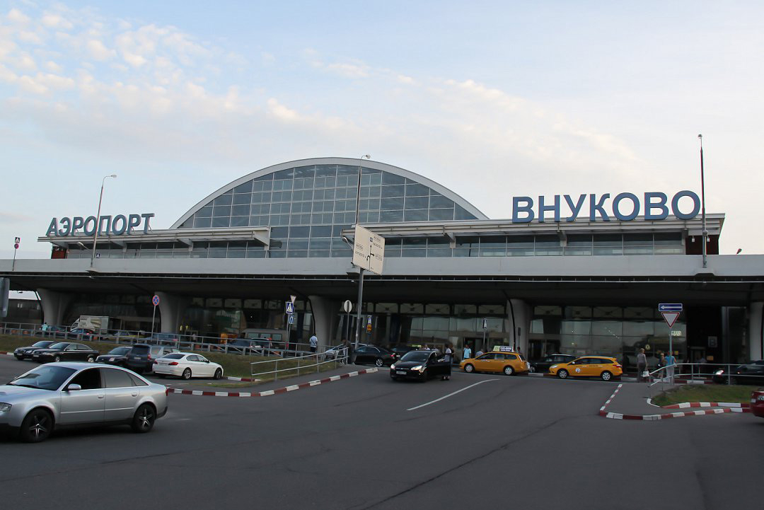 Над аэропортом Внуково закрыто воздушное пространство