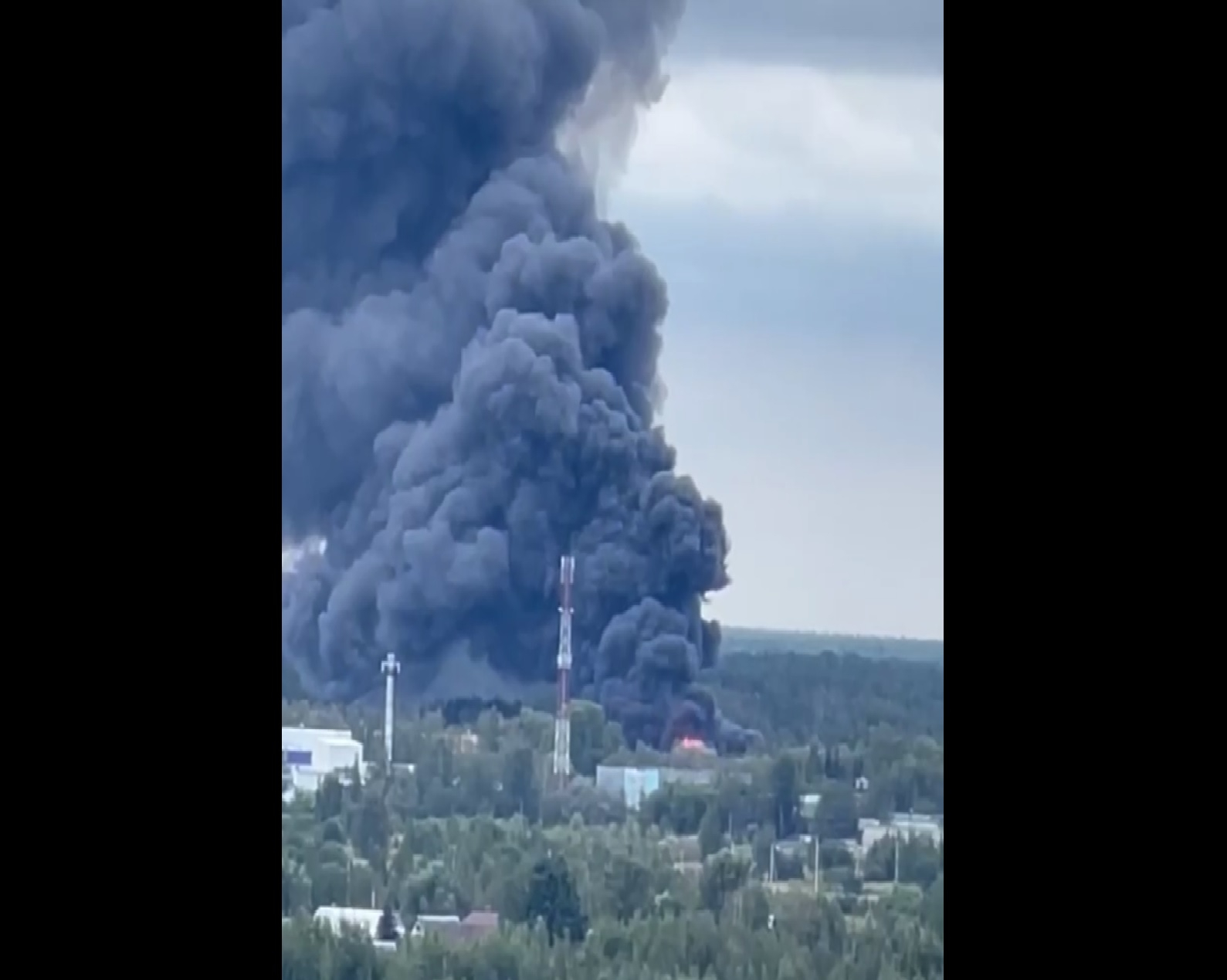 В подмосковном Раменском произошел серьезный пожар