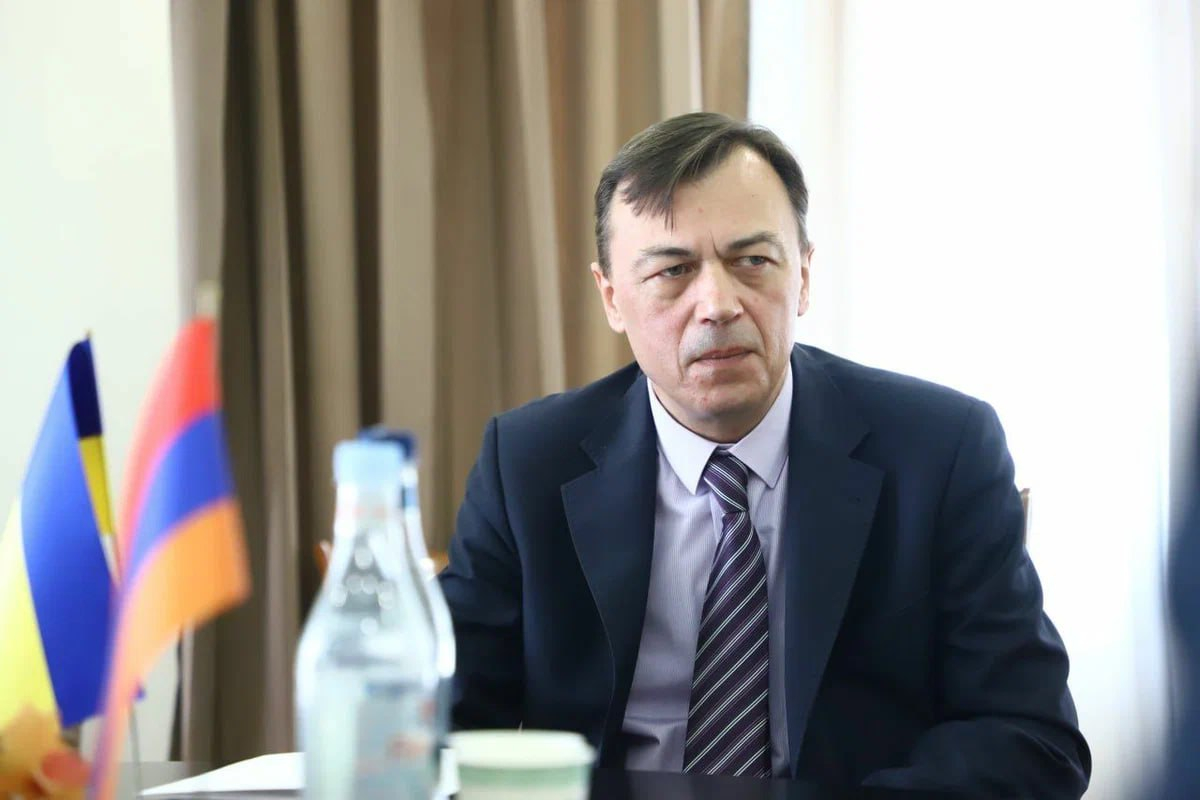 Украинский дипломат утонул в Армении