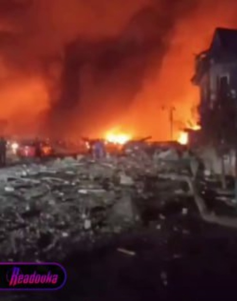 В Махачкале на АЗС взорвались две цистерны из восьми, количество жертв возросло