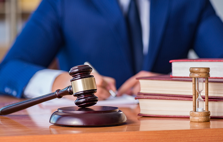 Суд арестовал обвиняемого по делу о взрыве в Махачкале