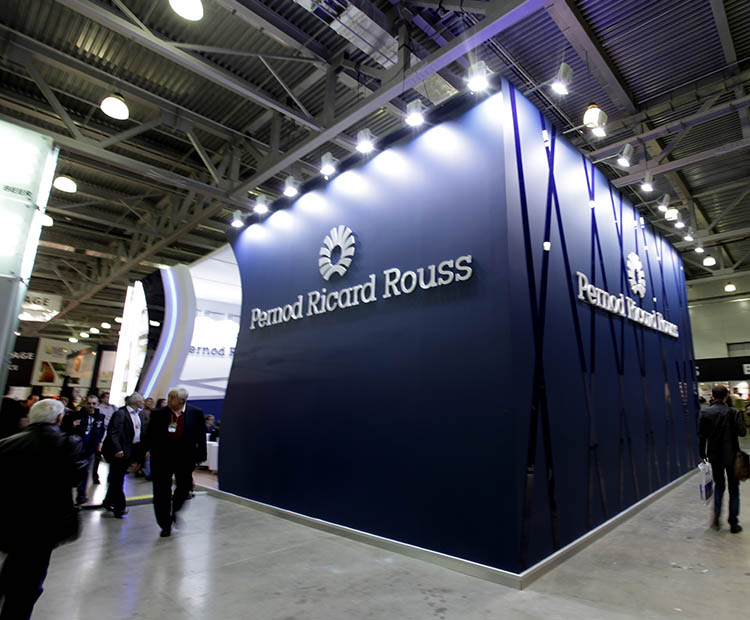 Алкогольный концерн Pernod Ricard готовится к закрытию представительства в РФ