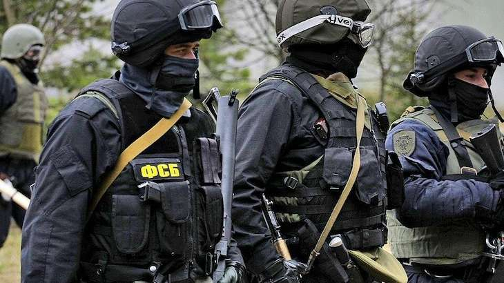 ФСБ пресекла попытку покупки секретной военной продукции
