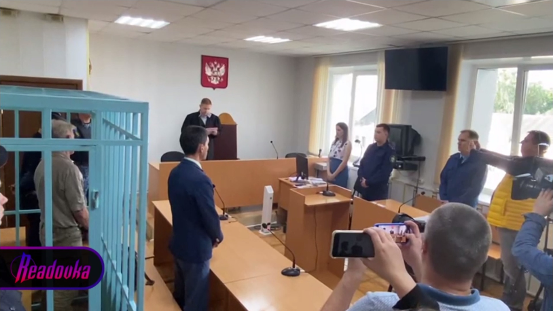 Сбившего людей на остановке в Калуге мужчину арестовали на два месяца