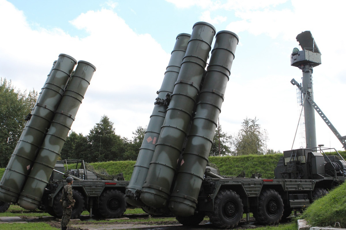 У побережья Крыма средства ПВО уничтожили украинскую крылатую ракету 