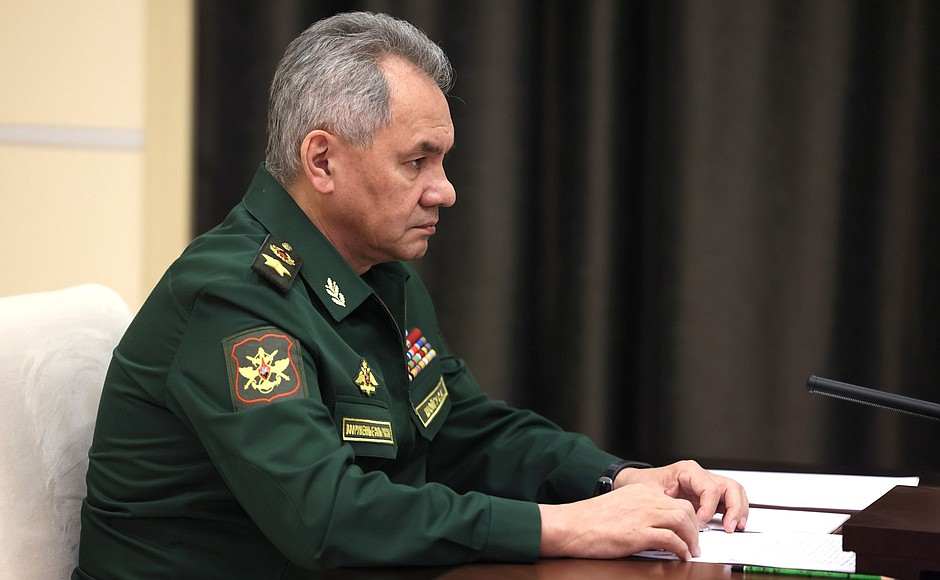 Шойгу провел встречу с главой МИД Турции
