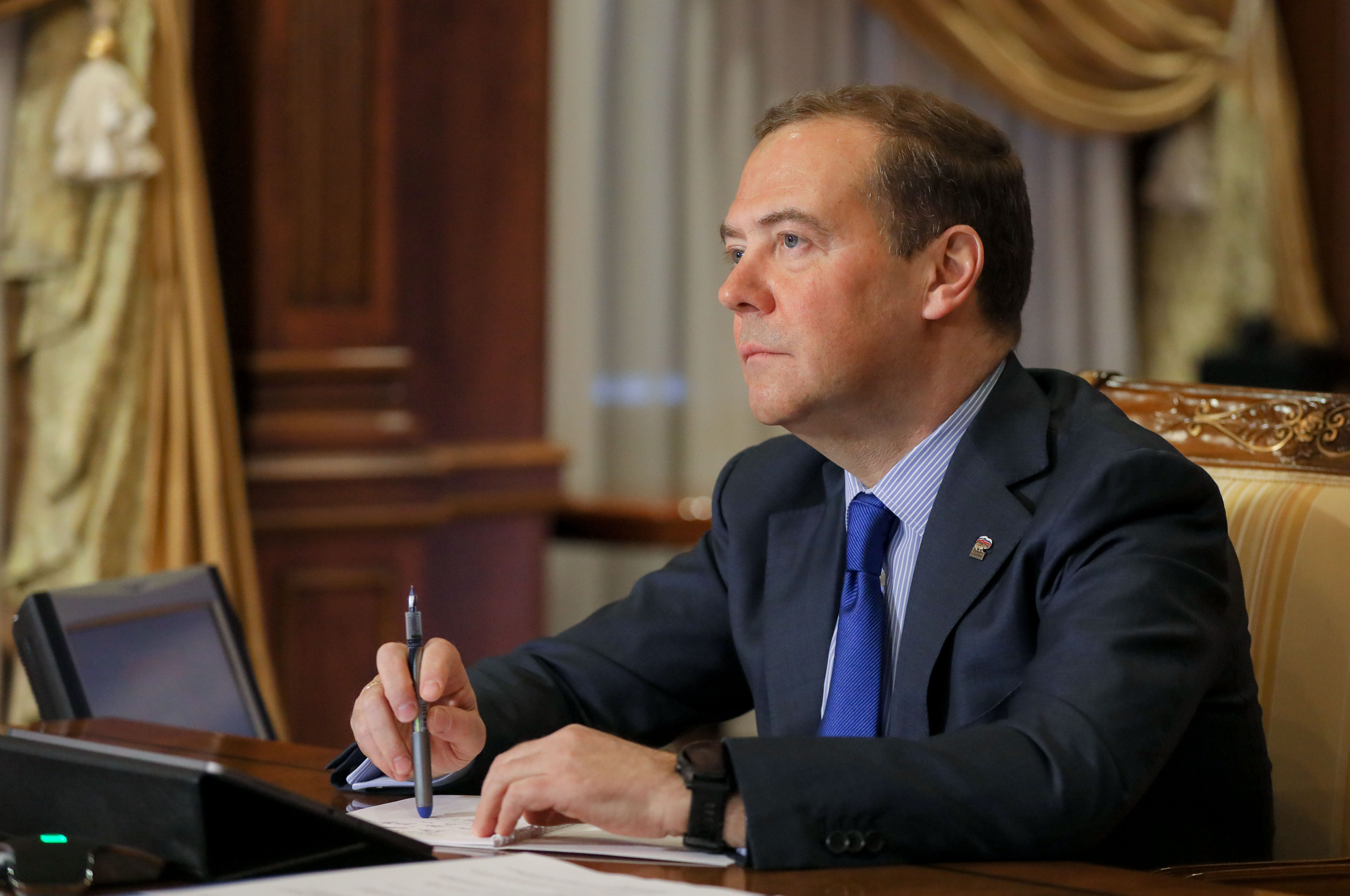 Медведев предрек США повторение атаки 11 сентября