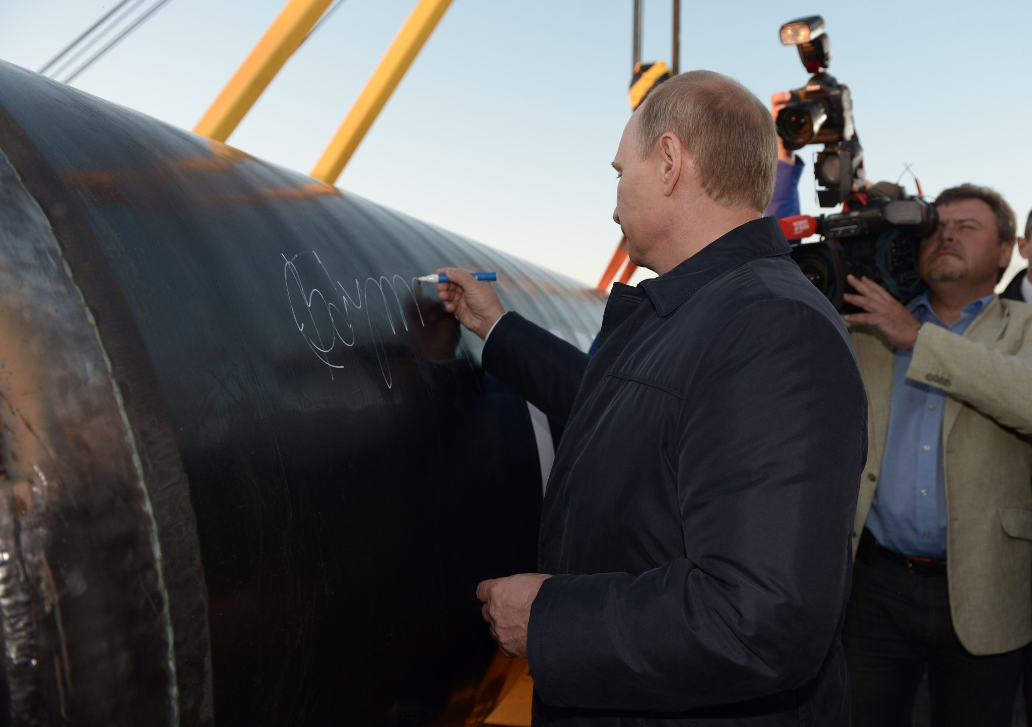 Владимир Путин: мы хотим связать между собой газопроводы «Сила Сибири» и «Сахалин – Хабаровск – Владивосток»
