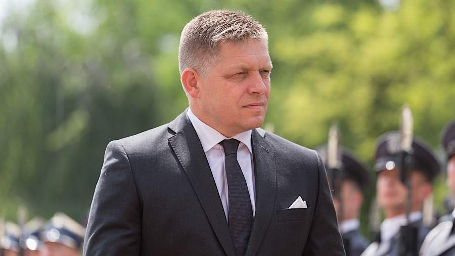 Экс-премьер Словакии объяснил готовность Зеленского продолжать конфликт