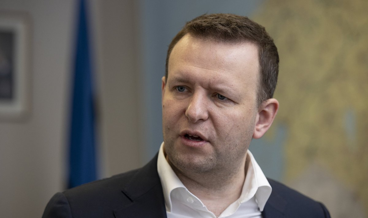 Эстония запретила въезд машин с регистрацией в РФ