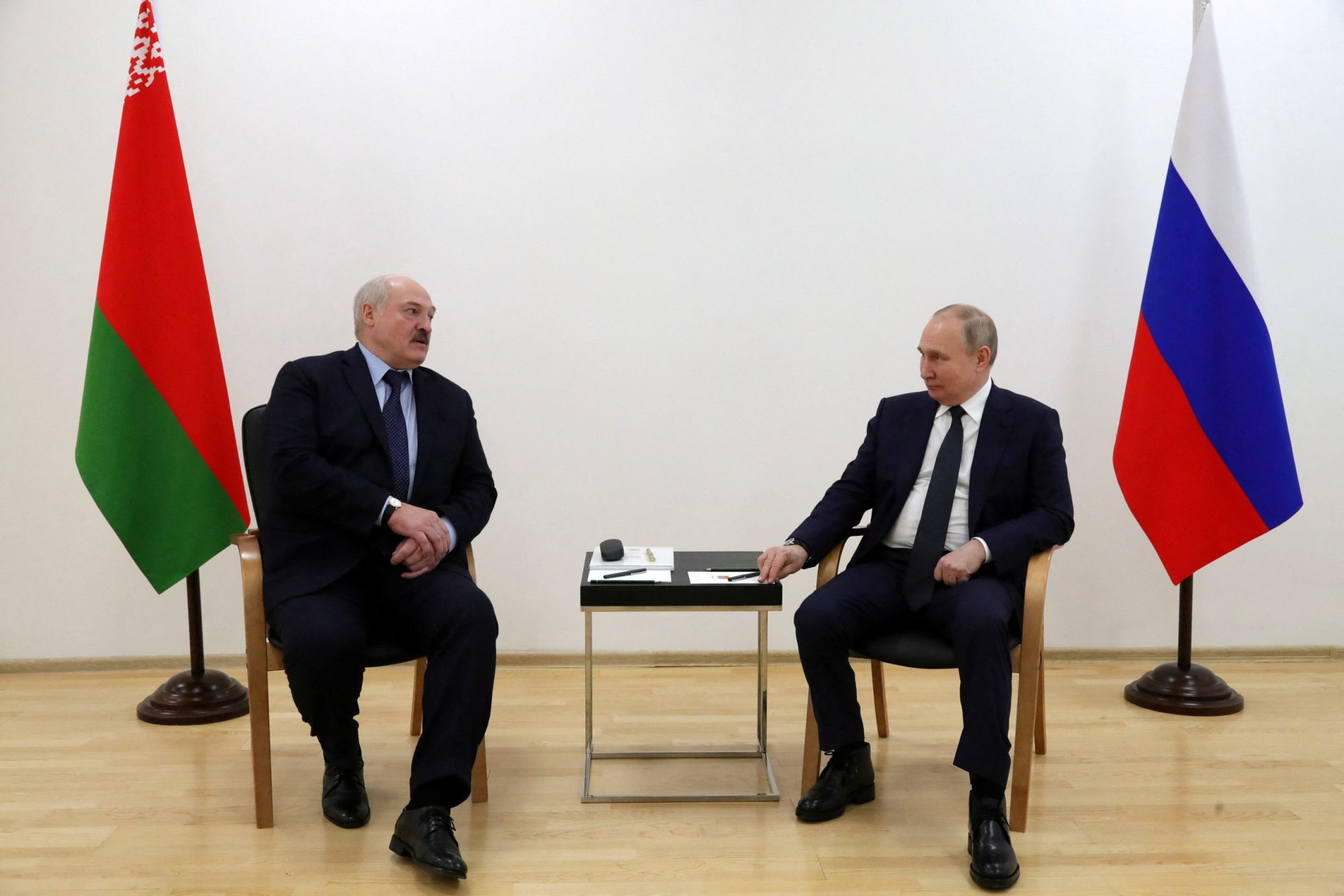 Лукашенко отправился в Россию на переговоры с Путиным