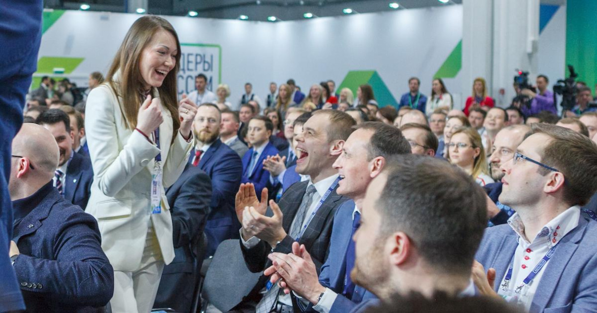 Четыре финалиста кадрового конкурса «Лидера возрождения» заняли административные должности в ДНР
