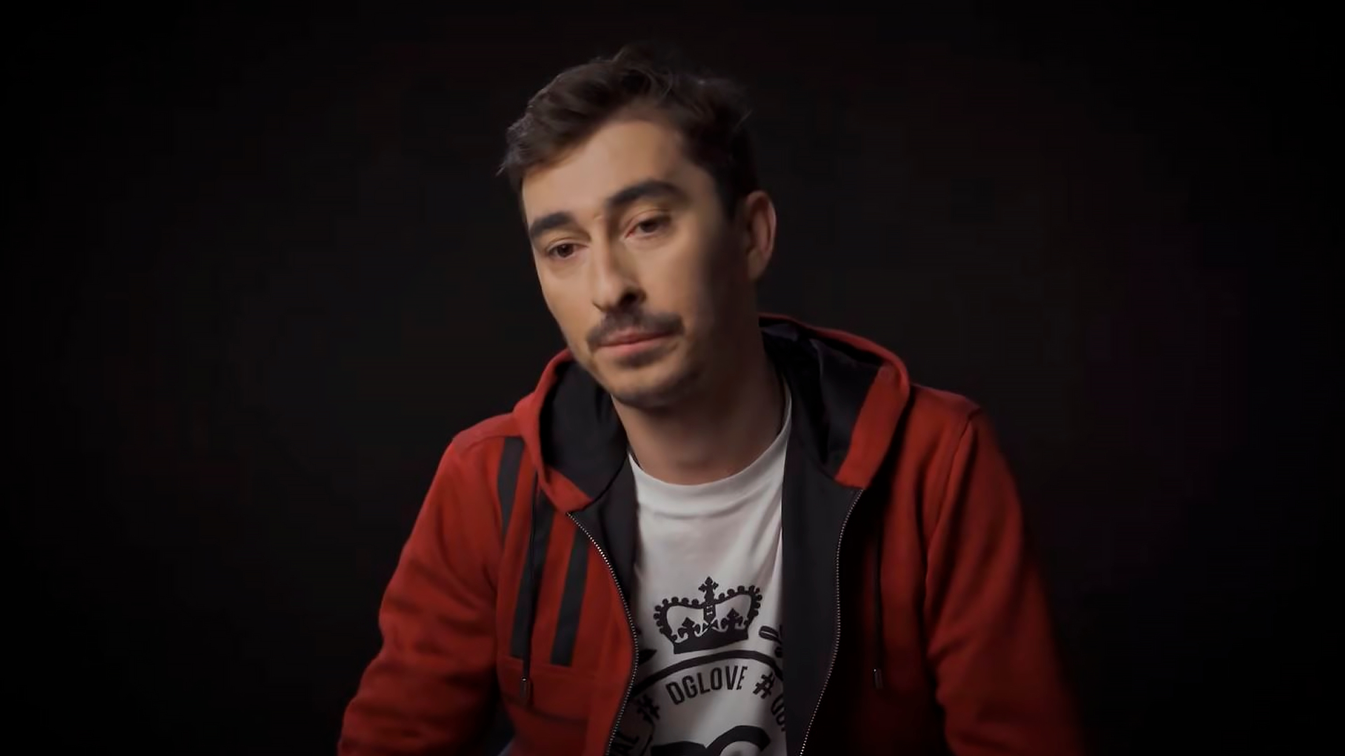 Актер из скандального «Непосредственно Каха» пожаловался на низкую зарплату