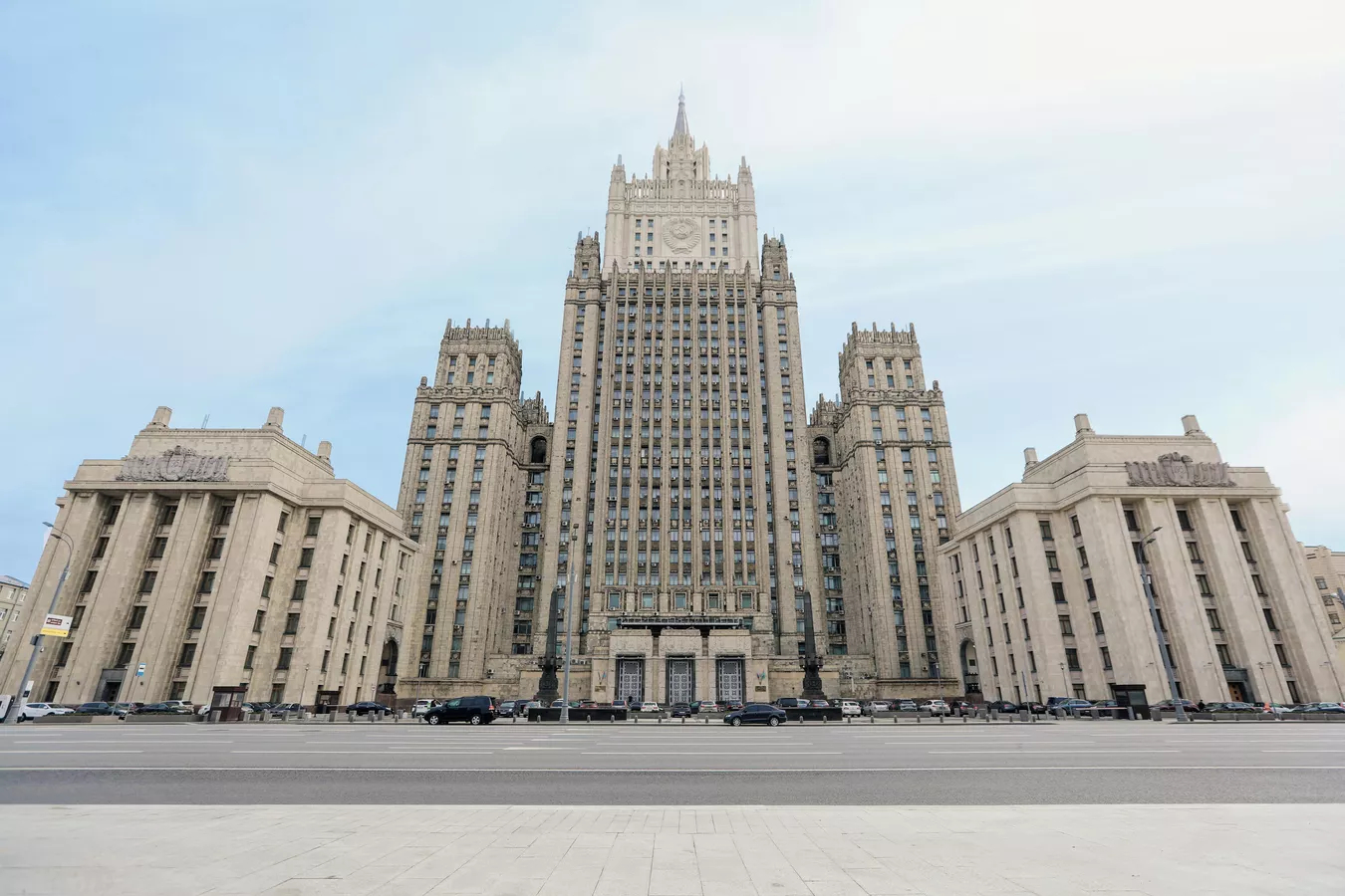 МИД России допустил вероятность удара по космическим спутникам Запада