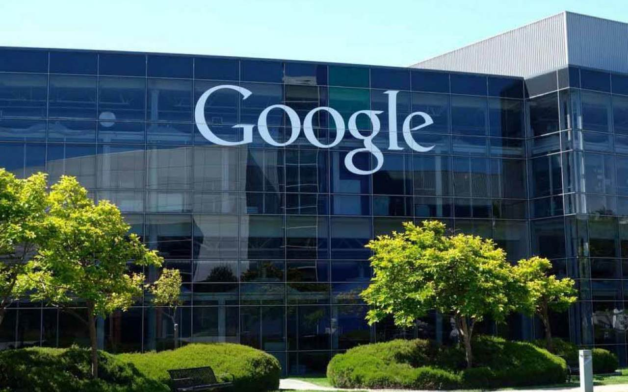 Юрист назвал решение суда Москвы в отношении российской «дочки» Google беспрецедентным