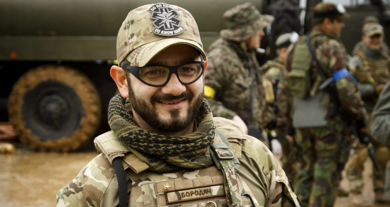 Налоговая закрыла военно-тактический центр Михаила Галустяна