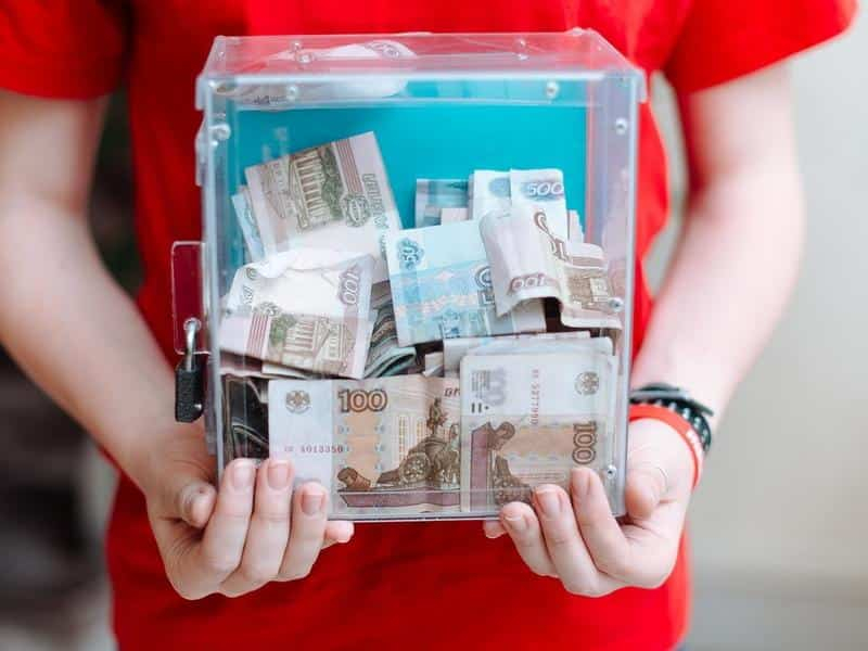 В Госдуме решили заставить СМИ проверять объявления о сборе средств на лечение