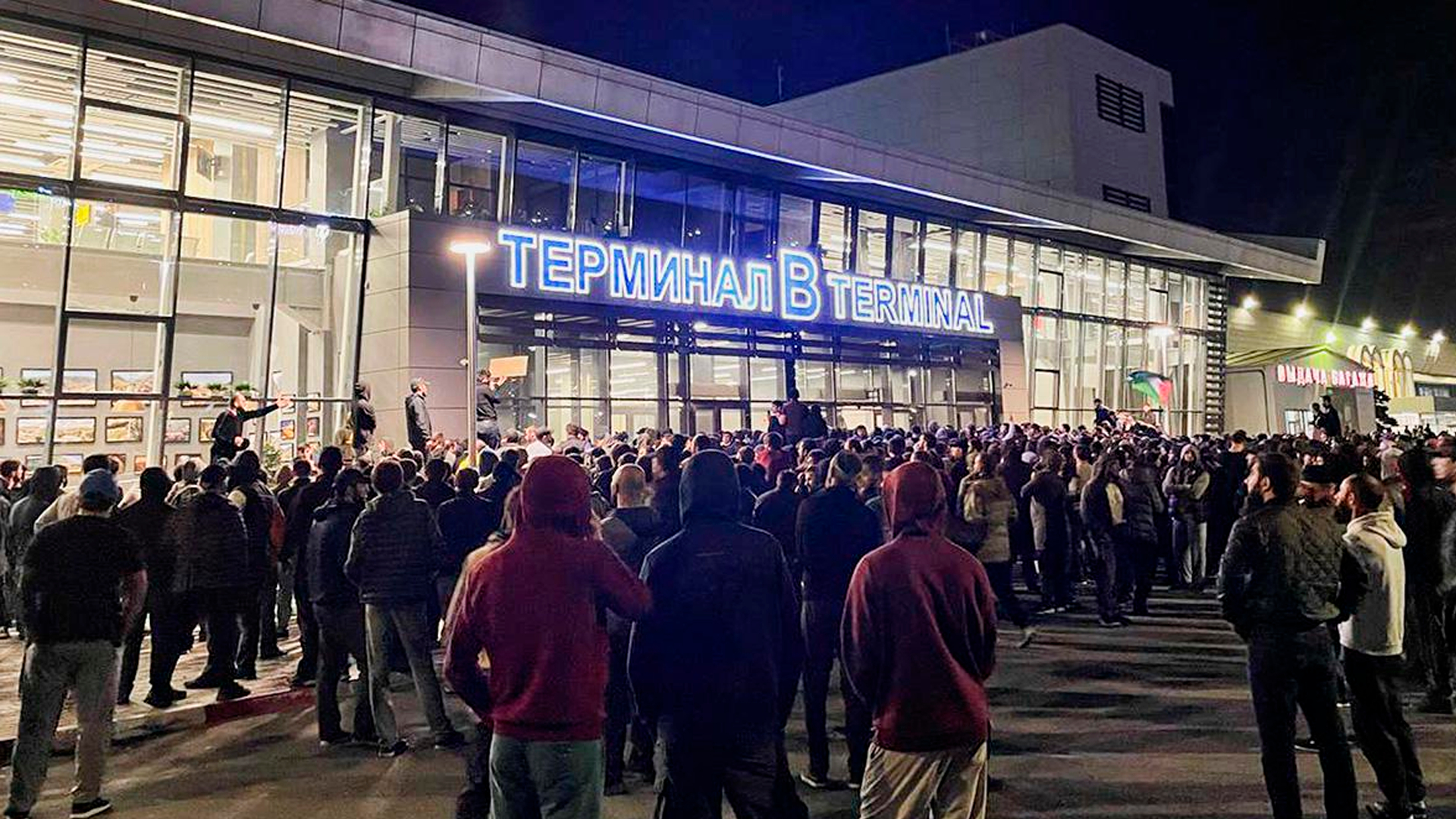 После беспорядков в Дагестане арестовали 15 человек