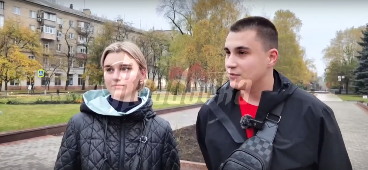 «Мира и единения всем народам» – жители Донецка поздравили соотечественников с Днем народного единства