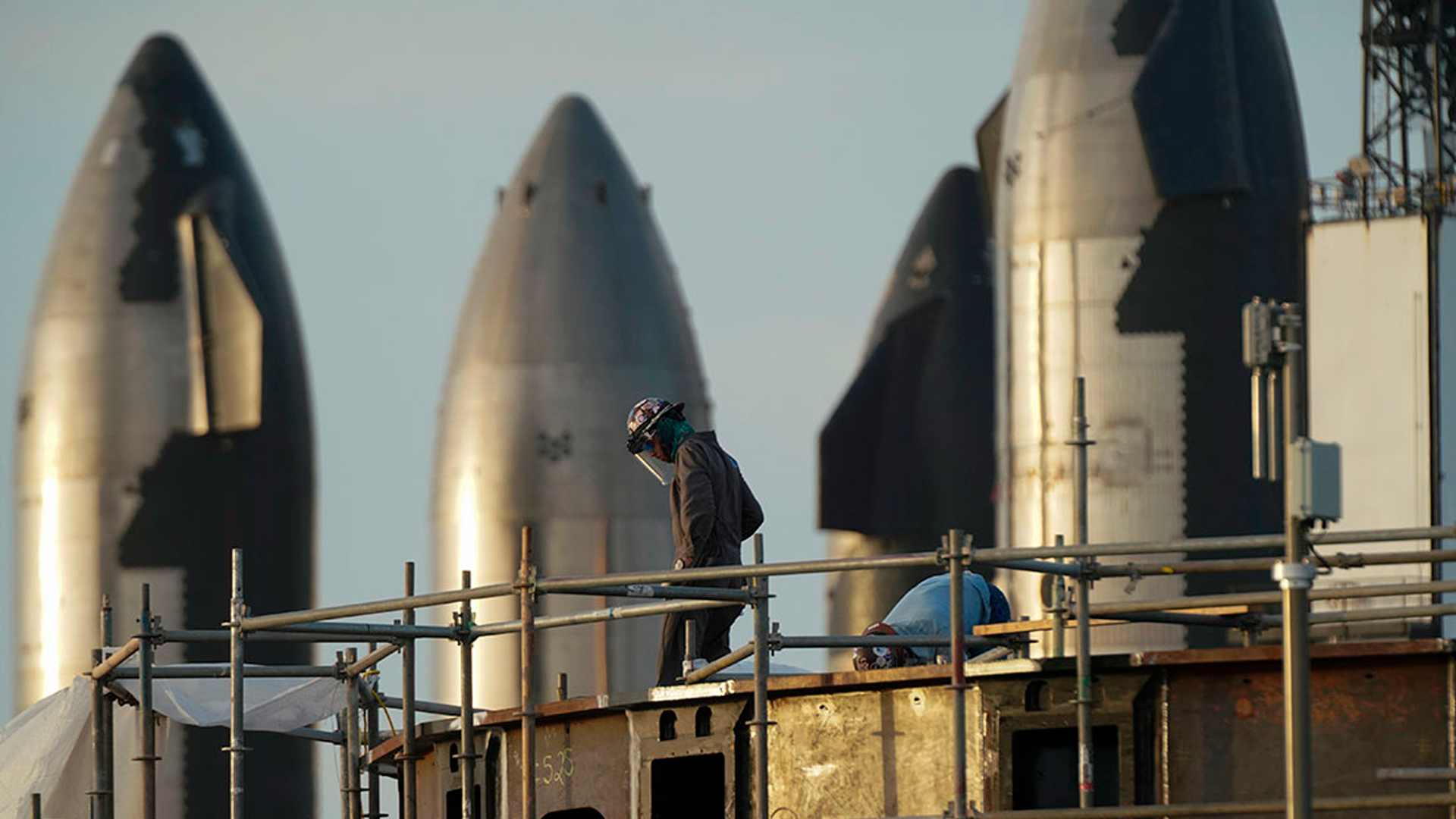 СМИ: сотрудники SpaceX получили различные травмы из-за амбиций Маска по Марсу