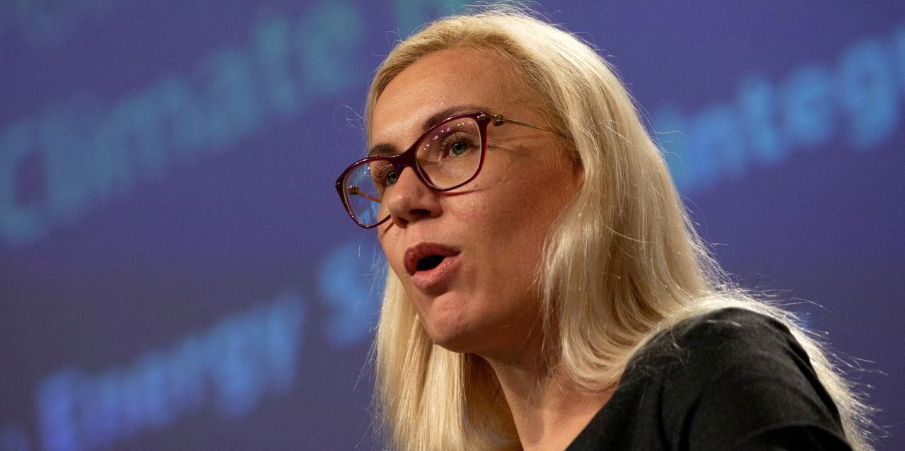 Еврокомиссар призвала венгров отказаться от российского газа