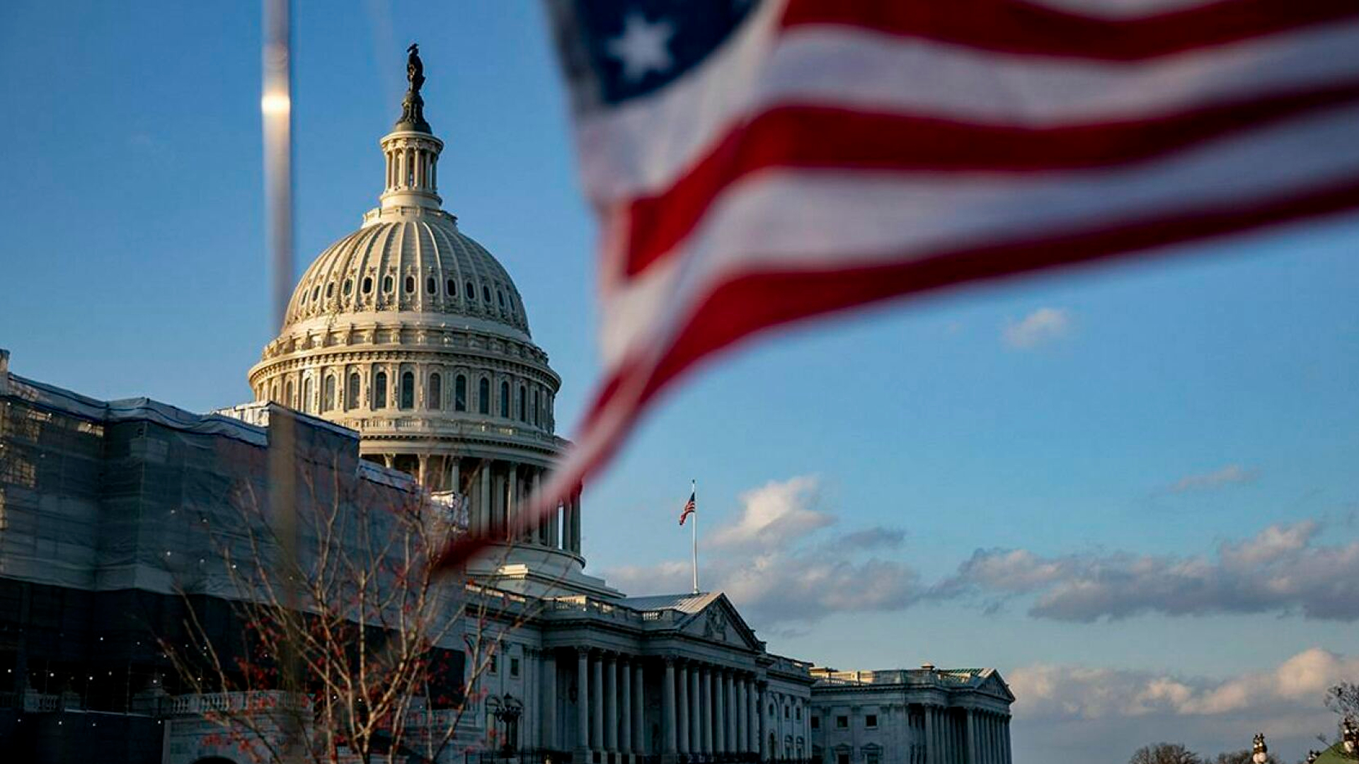 Сенат США одобрил законопроект о финансировании страны без помощи Украине и Израилю