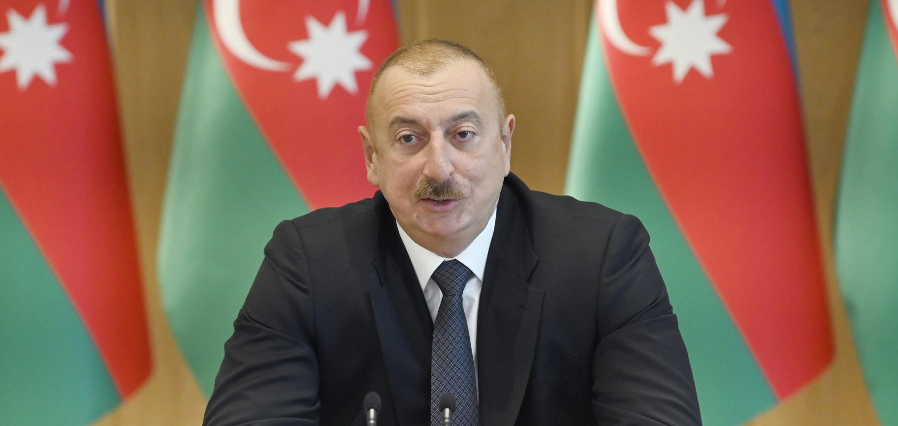 Алиев обвинил Францию в подготовке новой войны на Южном Кавказе