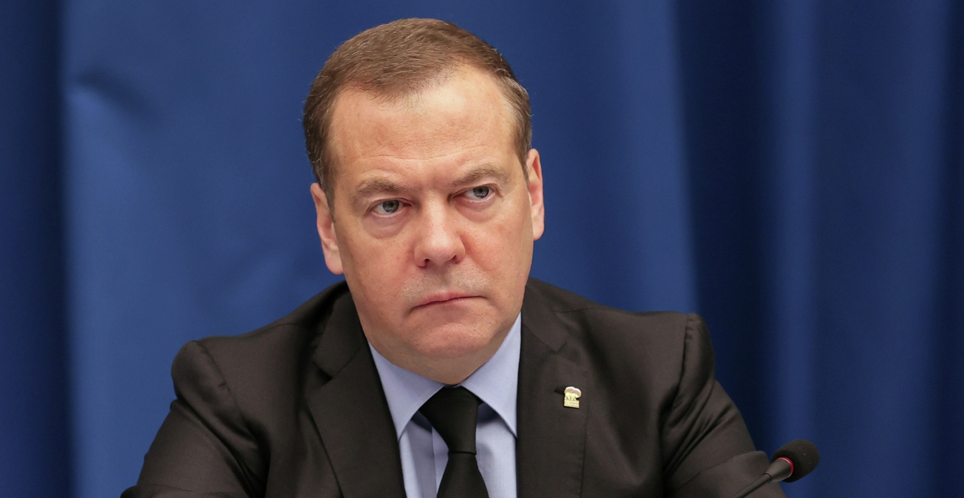 Медведев в своем новом посте пять раз оскорбил Зеленского