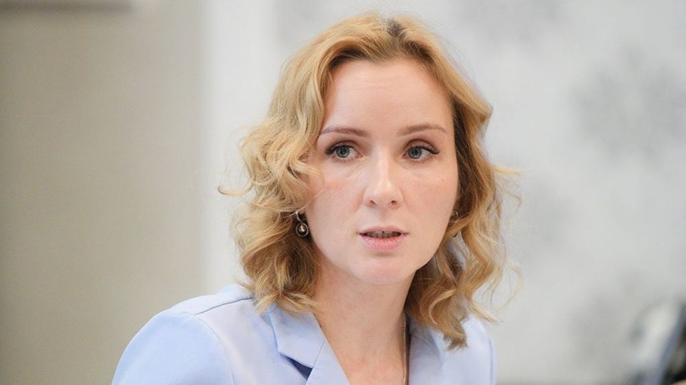 Львова-Белова заявила о необходимости адаптации детей, переживших военные действия