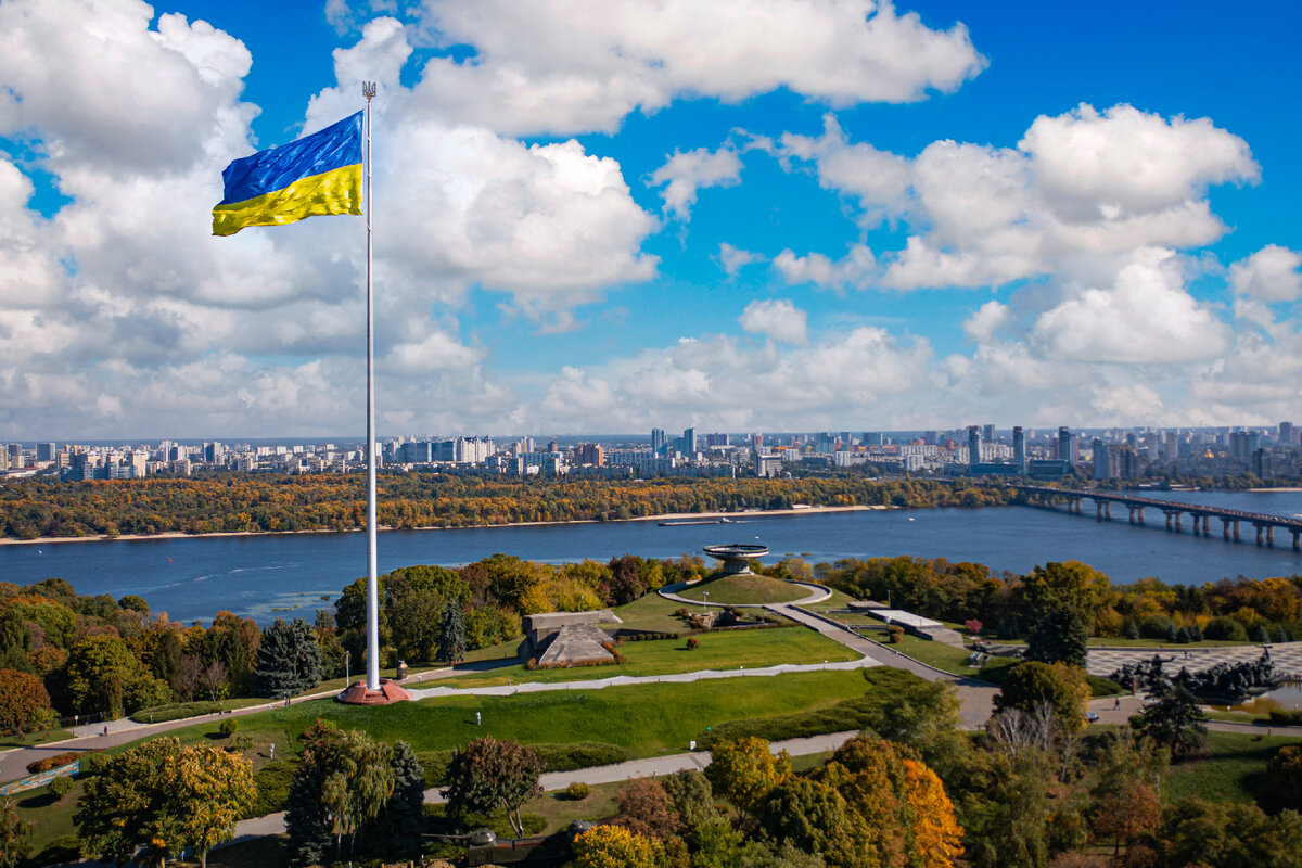Депутат бундестага Хофрайтер: Украина без помощи США перешла бы под контроль России