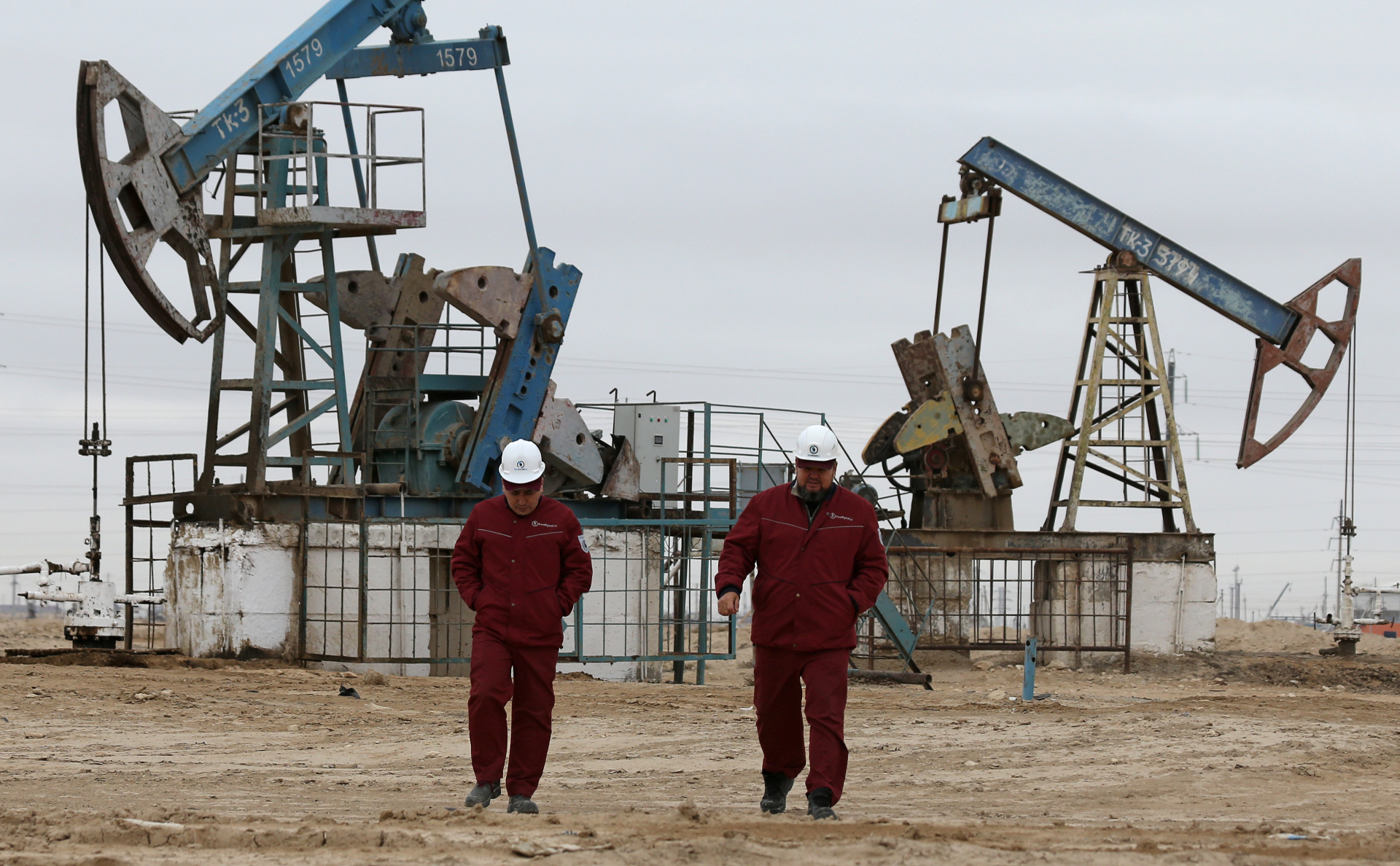 Парламент Казахстана ратифицировал закон об изменениях в поставках нефти с Россией