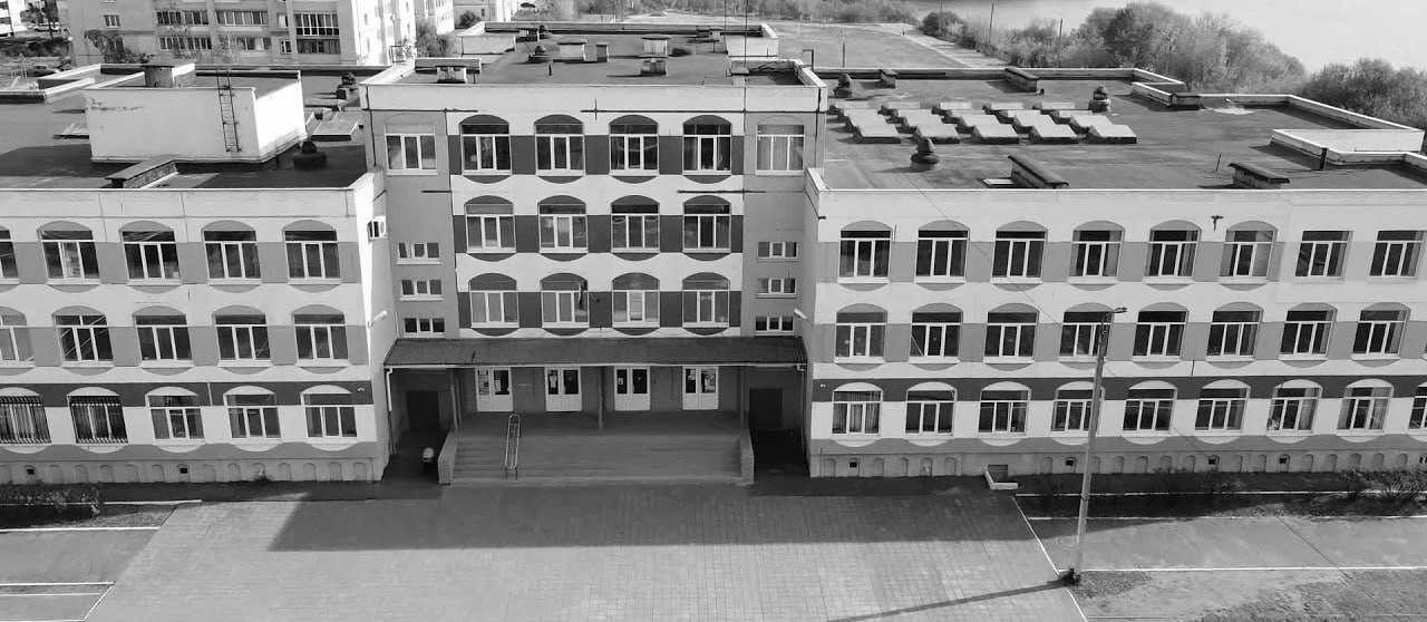 В результате стрельбы в школе Брянска погибли два человека