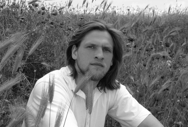 Погиб воевавший за ВСУ актер из «Возвращения Мухтара» Василий Кухарский
