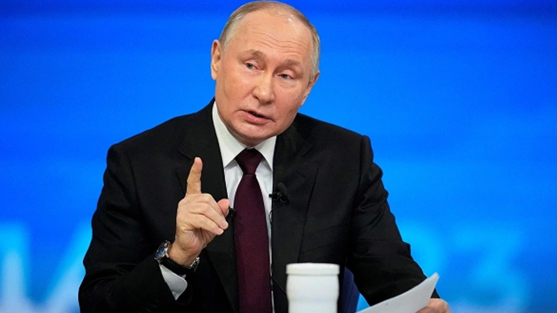 Путин заявил об отмене комиссии за оплату ЖКУ для пенсионеров