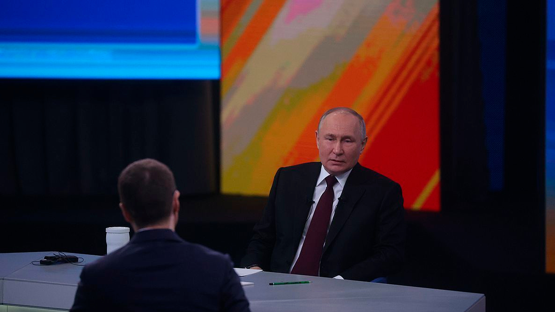 Путину показали его «двойника»