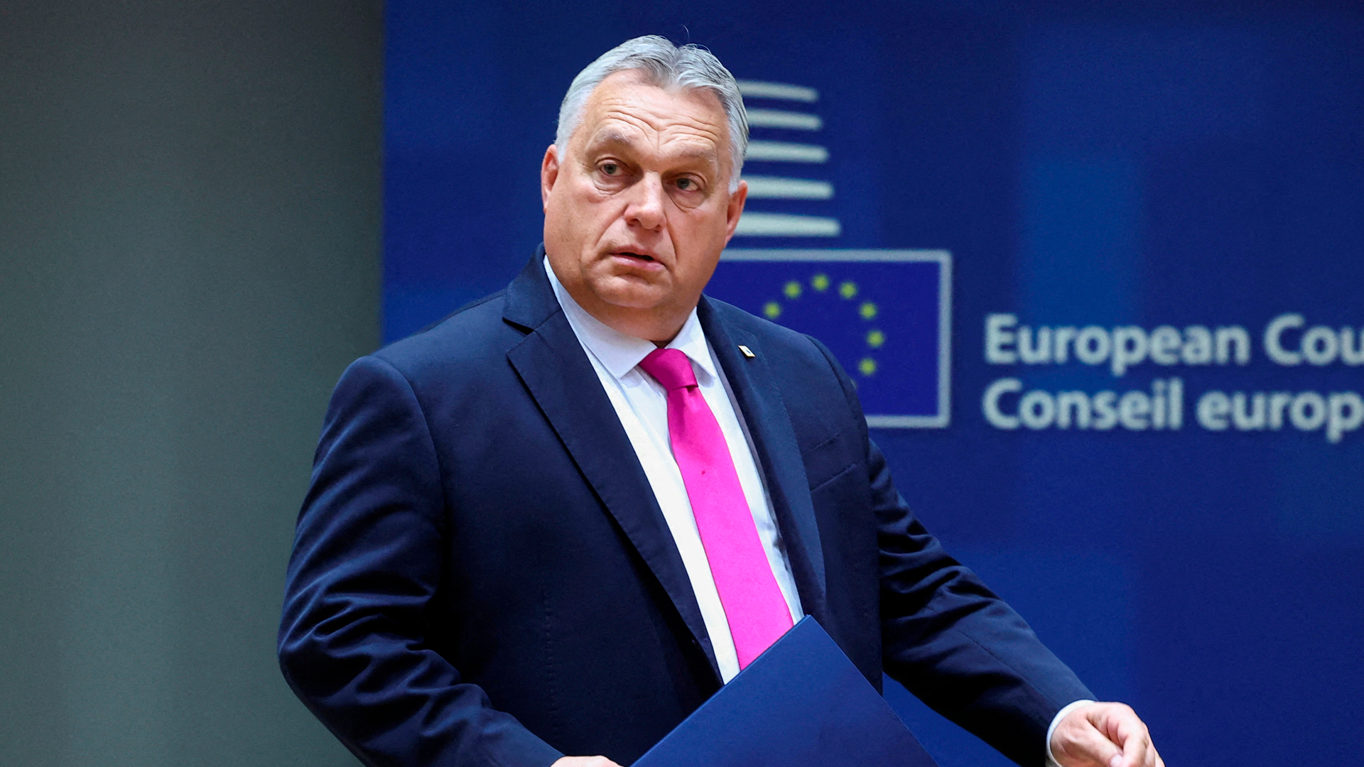 Орбан пообещал «нажать ручной тормоз» для защиты от последствий приема Украины в ЕС