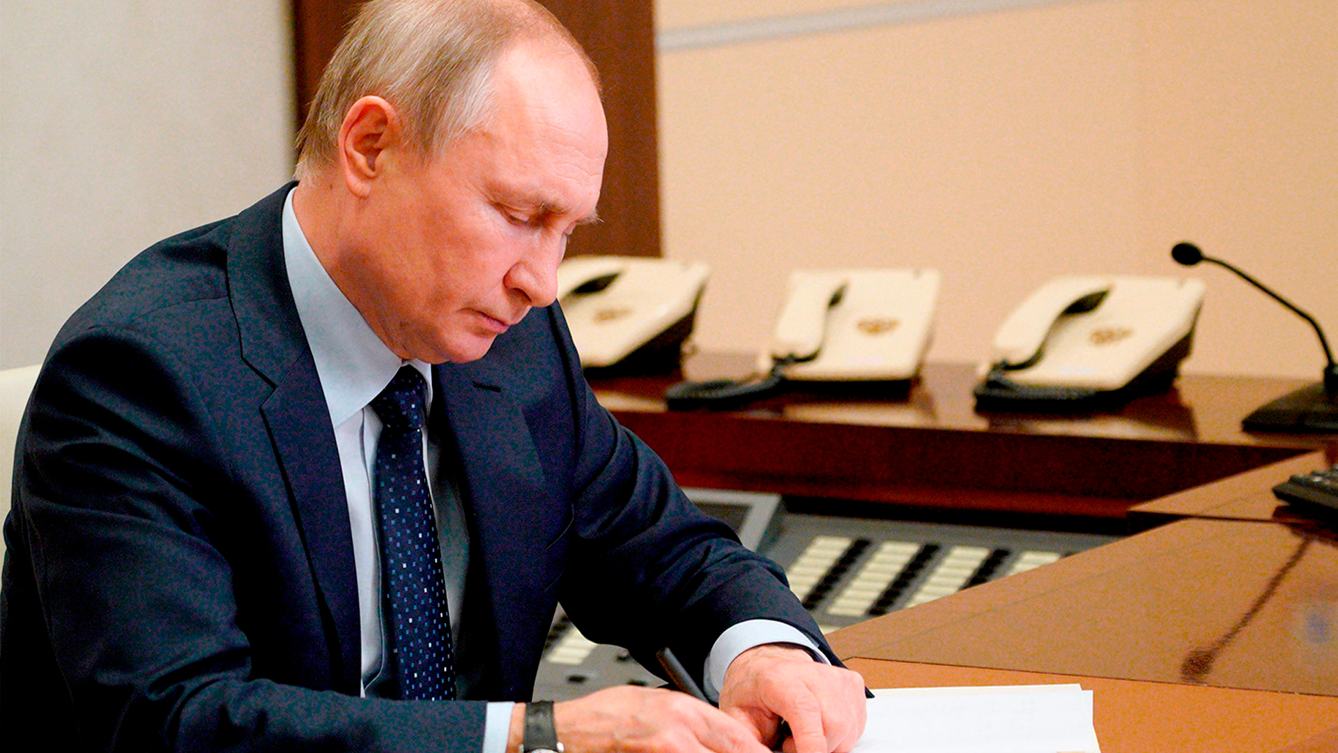 Путин одобрил передачу акций «Рольфа» под управление Росимущества