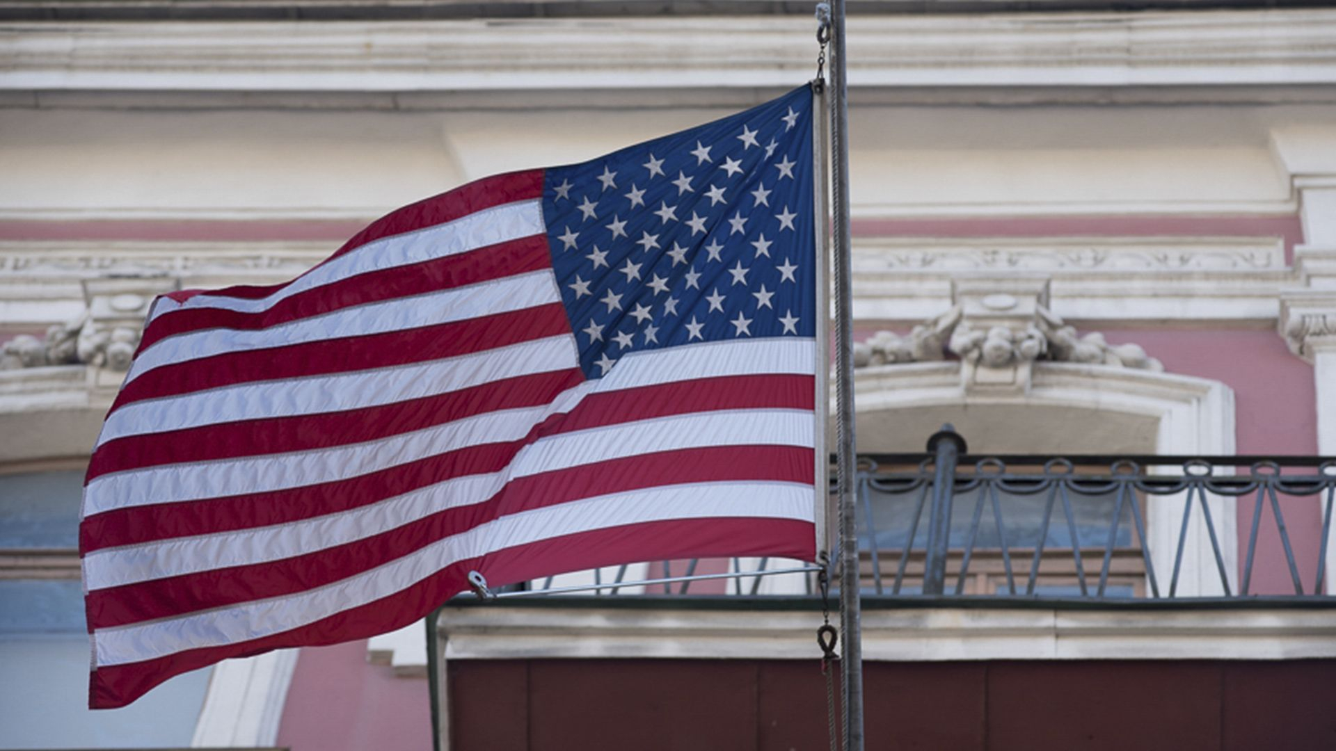 США пригрозили отключением банкам по всему миру за сотрудничество с Россией